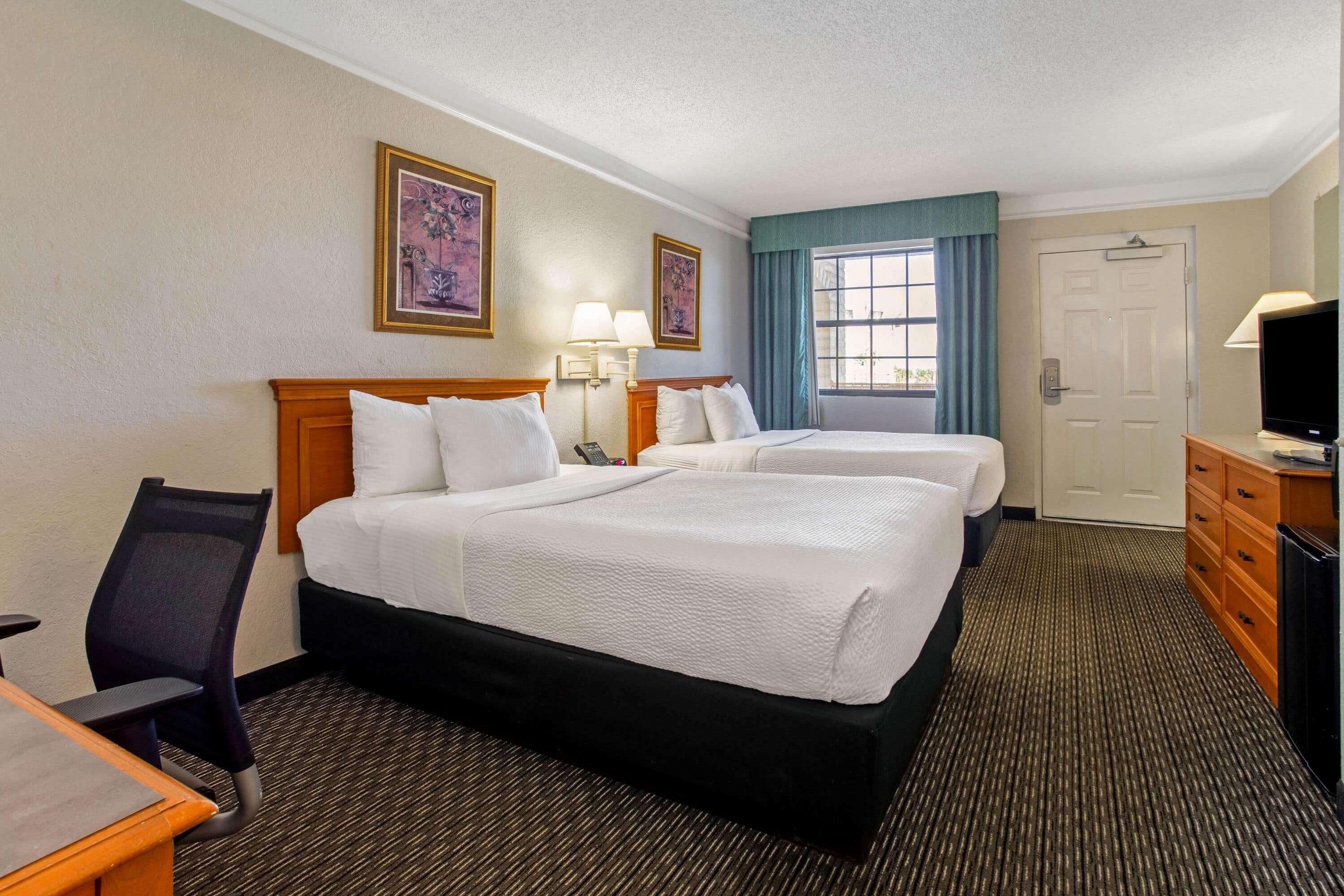 La Quinta Inn By Wyndham Tampa Bay Pinellas Park Clearwater Exterior foto